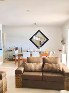 Conforto a Beira-Mar: Apartamento Resort Aracaty - Bertioga - 1