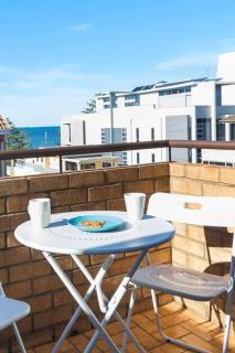 North Beach Escape - Balcony Sunrises and Ocean Walks - Wollongong - 4