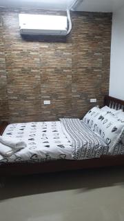 fabs apartment#3 studio type transient unit - Calasuche - 5