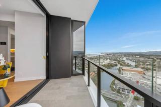 Nearly New Level 38 Broadbeach Casino 1 BDR Unit - Gold Coast - 5