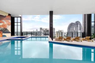 Nearly New Level 38 Broadbeach Casino 1 BDR Unit - Gold Coast - 9