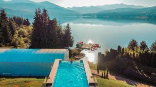 Hotel Roser House Boutique - pe malul lacului Colibita - 1