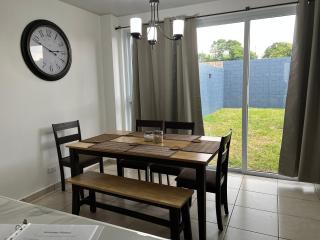 Comfortable and roomy, in Sonsonate - Sonsonate - 6
