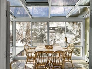 5BR with Hot Tub Minutes to Ski Resort! - 7