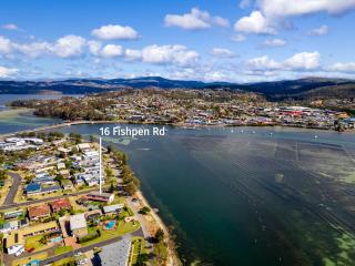 Fishpen Holiday Apartments - Merimbula - 9