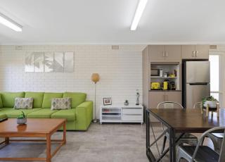 Serene Nature Retreat - Rhyll - 9