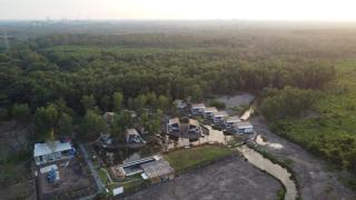 TimeOut Island Glamping Resort - Ấp Binh Trung - 9