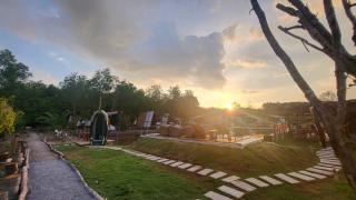 TimeOut Island Glamping Resort - Ấp Binh Trung - 7