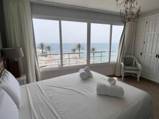 Primera linea de playa - 3