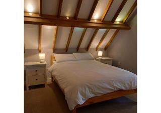 Bishops Farm - Thornbury - 3