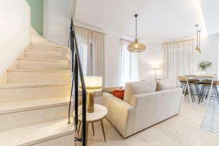BS Brand New Triplex Private terrace downtown Parking - Seville - 1