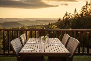 Hotel Zámeček Janovičky - Broumov - 1