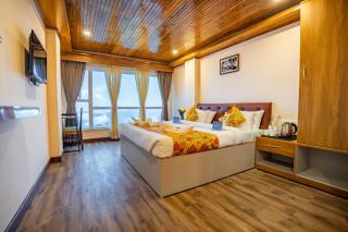 Muscatel Stardust - Chowrasta Mall Road - Darjeeling - 8