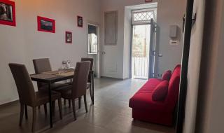 J&G Home Spaccanapoli - Naples - 2