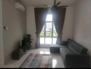 3 Bedroom Apartment with Pool and Beautiful View in Klebang, Ipoh - Chemor - 0