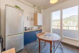 Proche Parc Paul Mistral, 2 chambres, wifi, balcon - Grenoble - 7
