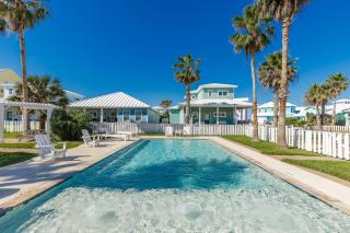 Mermaids Lair - Port Aransas - 8
