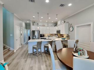 Mermaids Lair - Port Aransas - 4