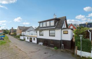3 Bedroom Gorgeous Home In Allinge - Allinge - 1