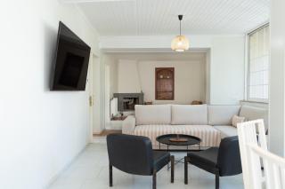 Joyful Secret Garden House by 8essentially - Chania - 1