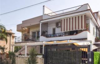 Nice Apartment In Reggio Calabria - Pellaro - 9