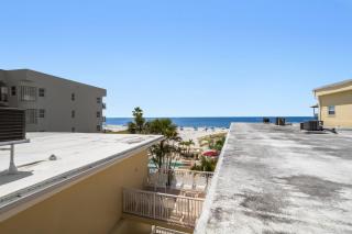 333 Surf Song Resort - St Pete Beach - 8