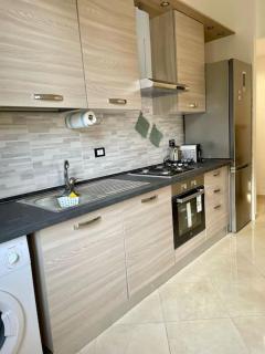Guest House (15 min metro dal Duomo) - Milano - 6