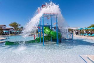 Castaway Oasis - 5 Bed Townhome, Heated Pool & BBQ - Kissimmee - 5