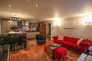 The London Nest: 2BR City Haven - Londra - 9