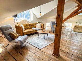 Loft-Wohnung im Herzen von Prien - 100m2 - SmartTV - 2