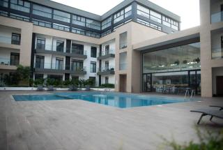 Empire 2 Bedroom Apartment @Embassy Gardens - Cantonments - 9