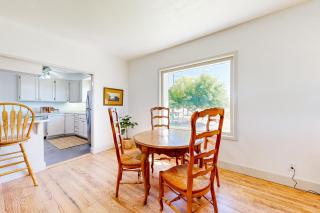 The Farmhouse Cottage - Burley - 5