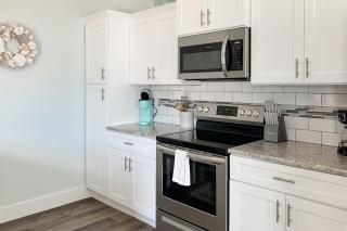 Breezy Cottage - Rockport - 1