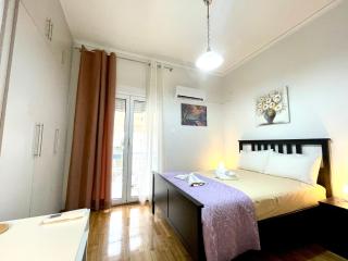 Modern & Quiet 4th Floor Flat - 3' from Metro - Athene - 5