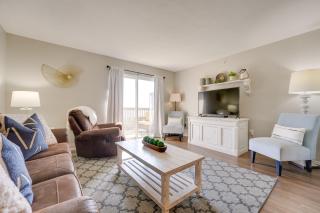 Branson Condo with Balcony, Strip and Mountain Views! - Branson - 7