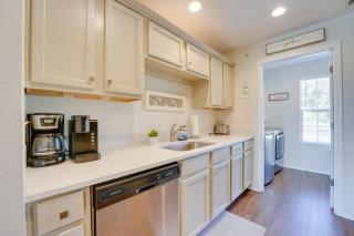 Branson Condo with Balcony, Strip and Mountain Views! - Branson - 2