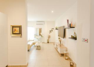 Accra Luxury Apartments @ Pine Court - Cantonments - 4
