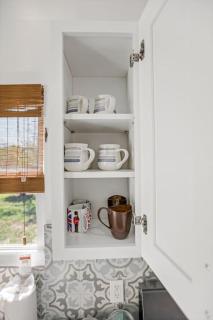 Beach house - 3BR Beach Gem - 30ft to Sand & Walk to Amusement Park - 2