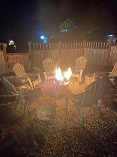 ALASKA - Roslyn Retreat RV Parking with Snowmobile, Hiking, Near Downtown - Roslyn - 1