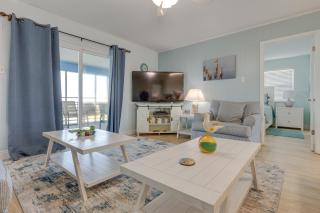 Waterfront Dauphin Island Home with Deck and Boat Dock - Dauphin Island - 7