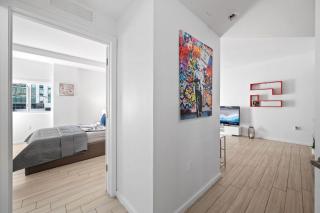 Subtle 2 Bed in Edgewater Downtown with Free Parking - Miami - 1