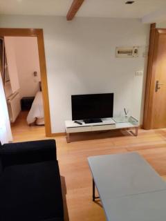 IAROS LA ROCA (Centro-2min Ayuntamiento) - 4