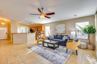 Sunny Surprise Home Heated Outdoor Pool, Hot Tub! - Surprise - 6