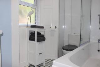 Cameronian Apartment - 5