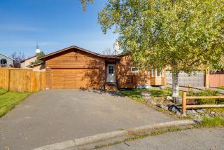 Pet-Friendly Anchorage Home - 8 Mi to Downtown! - Anchorage - 8