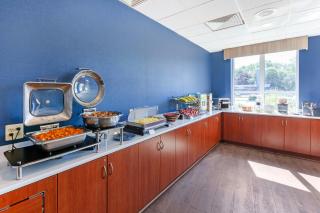 Best Western Summit Inn - Niagara Falls - 3