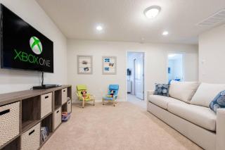 Sunset Hideaway - South Facing Lake Home - 5