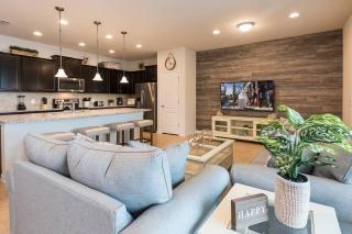 Sunset Hideaway - South Facing Lake Home - Kissimmee - 2