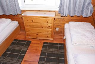 mit TV im Schlafzimmer - Damp - 1