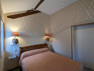 Gîte familial près de Nohant avec jardin, cheminée, garage et WIFI gratuit - FR-1-591-94 - 1